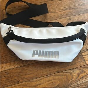 PUMA White Phanny Pack  Bag